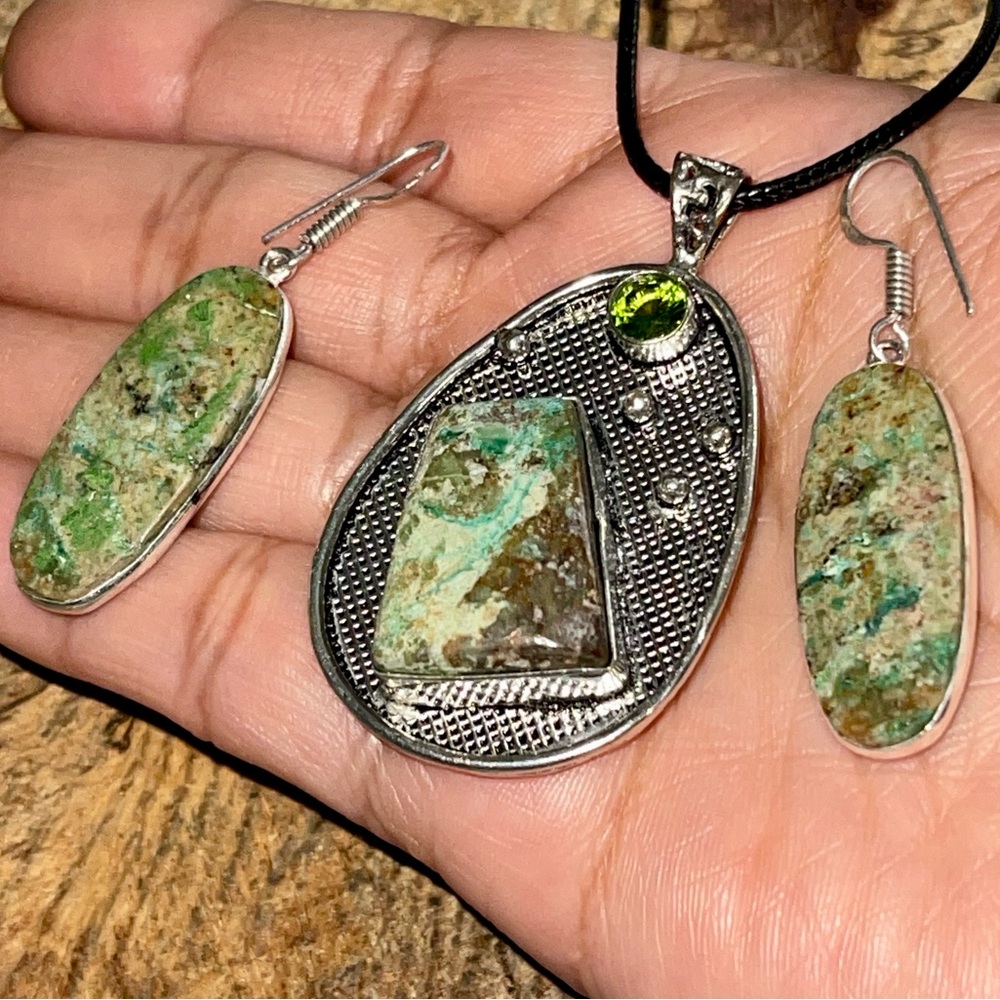 Chrysocolla Pendant & Earrings
